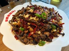 -巴扎屋大盘鸡·新疆菜(汇嘉时代店)