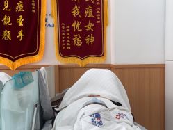-靓芙泉祛痘.科技美肤连锁