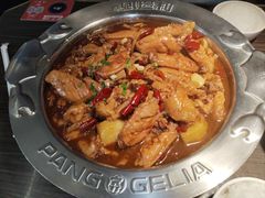 -胖哥俩肉蟹煲(富阳万达店)