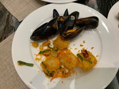 -东方红海鲜百汇(国际大厦店)