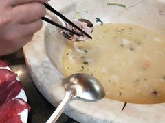 -抚仙湖生态石锅鱼野生菌(告庄店)
