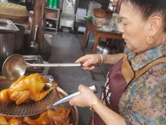 -芦茨金富饭庄·25年老字号·专做稻草鸡