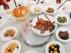 -山明水秀大饭店