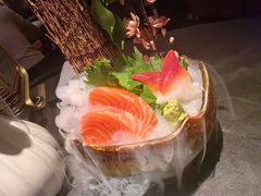 -蟹犇•帝王蟹雪蟹(陆家嘴店)