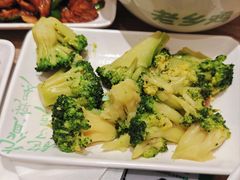 -老乡鸡(融科天地店)