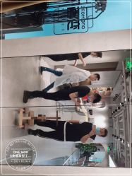 -变画·发型STUDIO