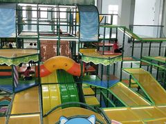 -蒙特利亲子乐园