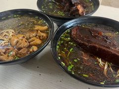 -小龙大肉面馆