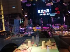 -胡桃里乐队酒馆(广州塔店)