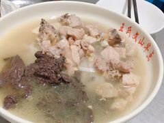 -文山荷鲜居(翠湖店)