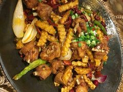 干锅鸡中翅-嘎嘎鸭脑壳(金琴店)