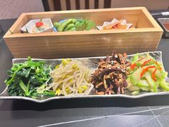-山川小町·极番烧肉(新地假日广场店)
