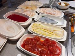 -海底捞火锅(新松江路生日主题店)