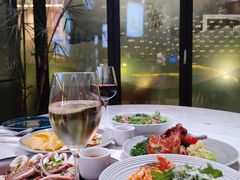 -théATRE茶聚场·餐厅(环球金融中心店)