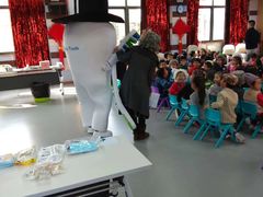 -岳辰齿科(浦东长泰店)