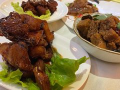老上海熏鱼-老克勒上海菜(南京路步行街店)