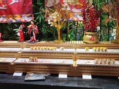 -朗丽兹自助餐厅