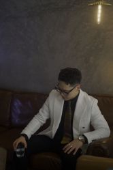 -浙江1+1主持人工作室