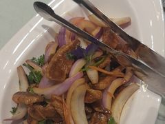 -海派美食·家宴海鲜青岛菜·石锅鲽鱼头(东方城店)