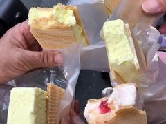-詹爷爷乌节路街头冰淇淋