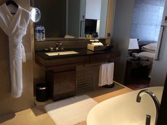 -广州天河希尔顿酒店