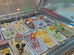 自助取餐区-柠檬车露(卖草地店)