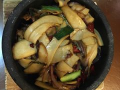 -缪氏川菜(丰盛町店)