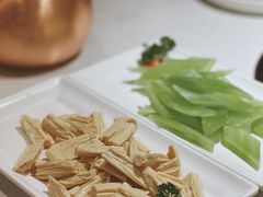 特色腐竹-周渝食惦酸菜鱼(青浦店)