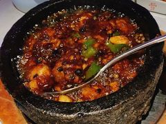 石锅杭椒牛蛙-桂满陇-西湖船宴(西单大悦城店)