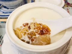-广信牛奶甜品世家(台东店)