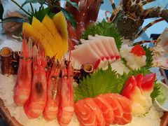 -花潮料理艺食馆(成都万象城店)