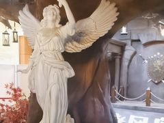 -暴风岛沉浸式体验馆(百联世纪店)