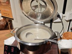-卡普里披萨·牛扒·下午茶