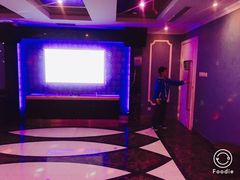 -阳光钱柜KTV(八一路店)