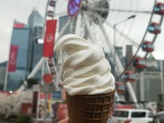 香草软雪糕-富豪雪糕车流动点(尖沙咀店)