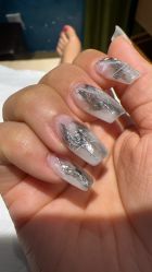 -悦指间美甲美睫