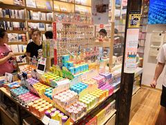 -猫的天空之城概念书店(杭州南宋御街店)