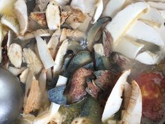 -野菌皇海景野生菌火锅(滨海大道店)
