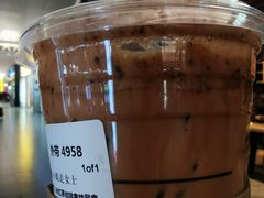 -星巴克(广州南站A18检票口楼上)