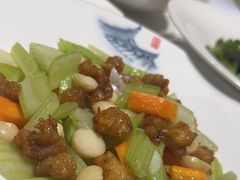-沪华海鲜大酒楼(南汇店)