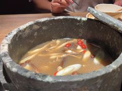 -蘑界·野生菌火锅(深业上城店)