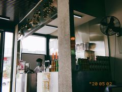 -七爷清汤腩·港式茶餐厅(世博店)