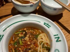 -一坐一忘云南菜(嘉里中心店)