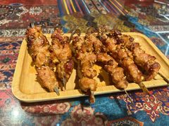 -乡村馕坑肉·烧烤·新疆菜·本地人更爱吃(阿勒泰首店)