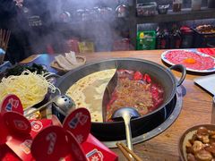 -萍姐火锅·公路夜市(武汉首店)