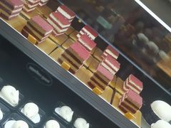 -半岛翡丽海鲜自助餐厅(观风亭店)