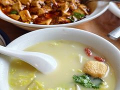 -小放牛炒菜馆(军校店)