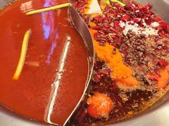 -沸炉重庆老火锅(军事博物馆店)