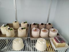 -禾康家蛋糕店