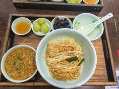 -蟹上黄·蟹黄面·江南糖水(人民广场店)
